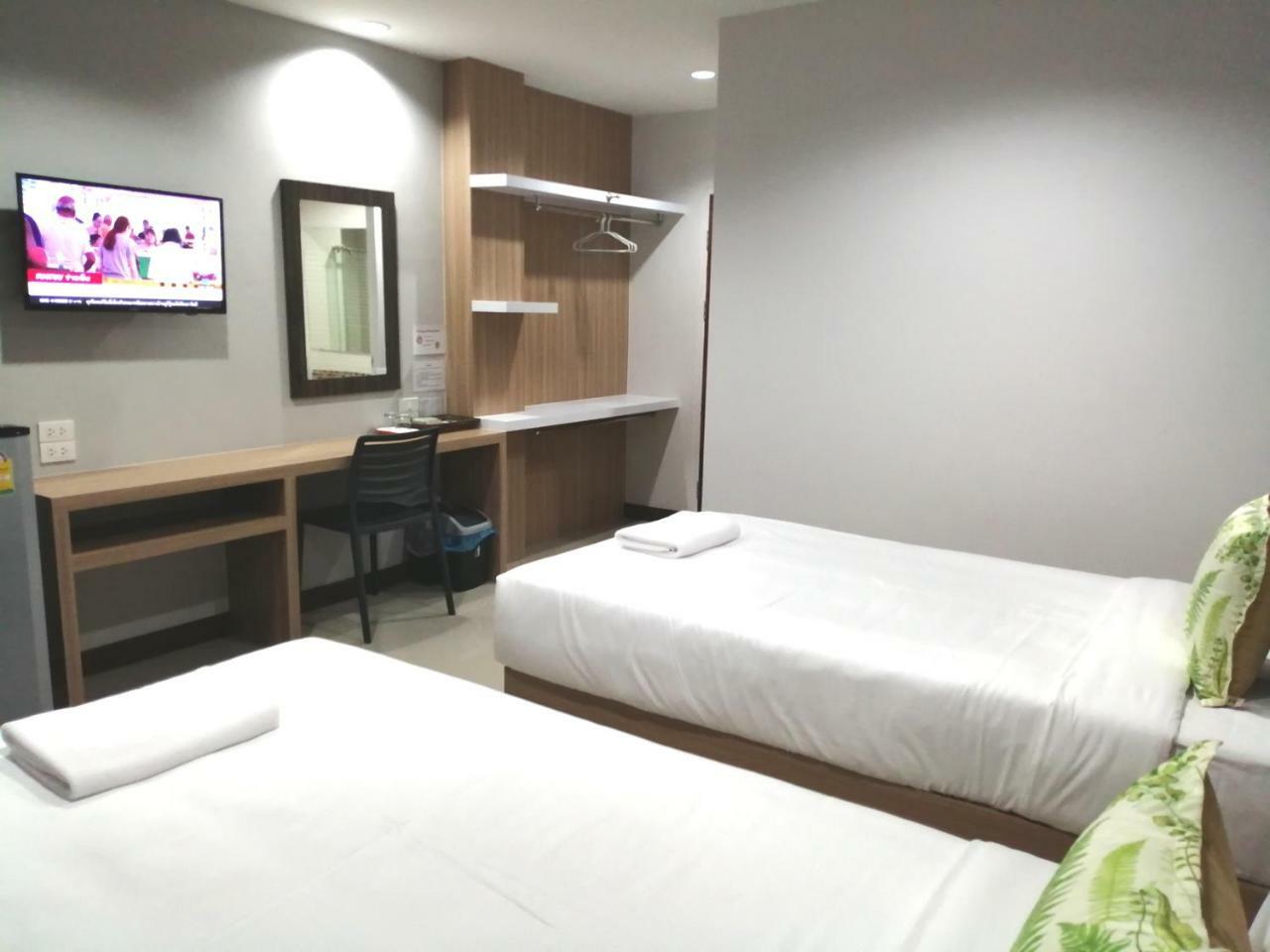 The Like Hotel Udon Thani Buitenkant foto